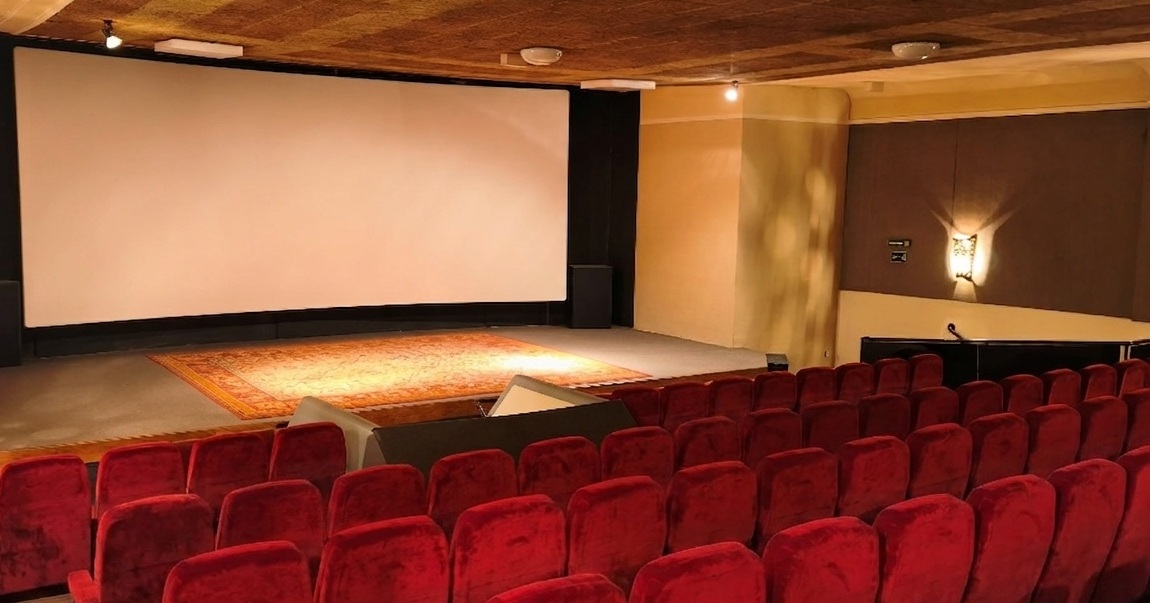kino_horn_grosser_saal_samt_fb Kino Horn Saal 1